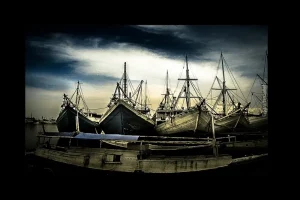 Phinisi sailing ship anchored at Paotere Makassar